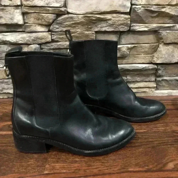 Cole Haan Air Evan Women’s 6.5 B Black Leather Short Boot D35597 Waterproof - Picture 6 of 15